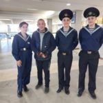 Курсанты Морского центра общеинженерного образования поздравили преподавателей