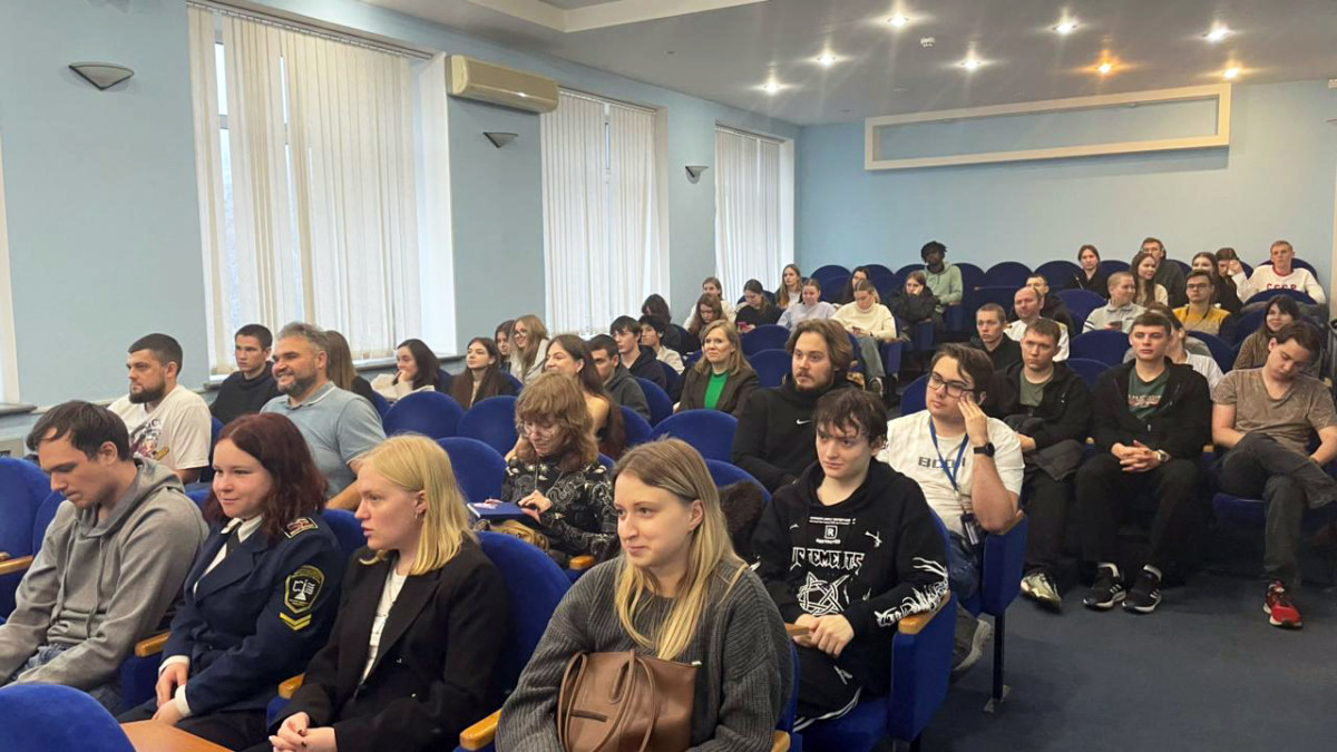 Состоялся круглый стол «Особенности кадровой политики в организациях водного транспорта»